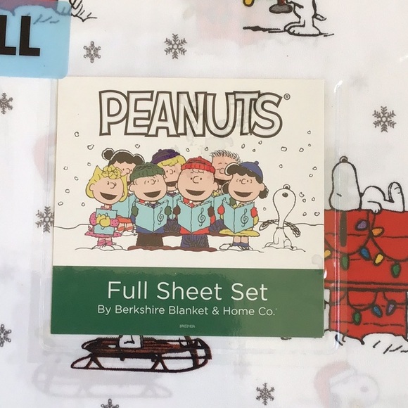 Snoopy Collectible Berkshire Peanuts Holiday Season Full Sized Sheet Set - Picture 4 of 12